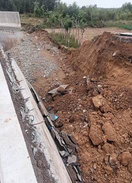 说明: C:\Users\ADMINI~1\AppData\Local\Temp\WeChat Files\3e7b3567b02db8153e6e8ea68814662.jpg